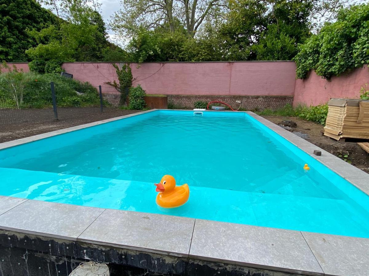 Bed and Breakfast Au Jardin Des Vennes Lieja Exterior foto